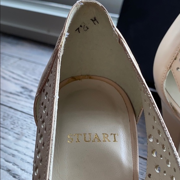 Stuart Weitzman Beige peeptoe heels - Picture 4 of 4